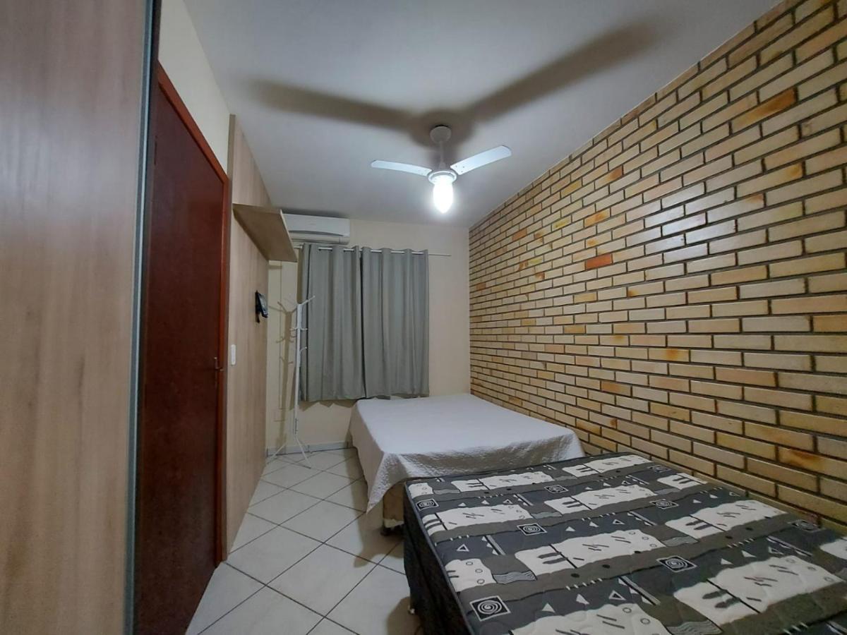 Apartamento 12 - Bombinhas - 200 Metros Da Praia Exteriér fotografie