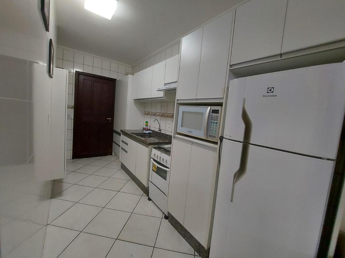 Apartamento 12 - Bombinhas - 200 Metros Da Praia Exteriér fotografie