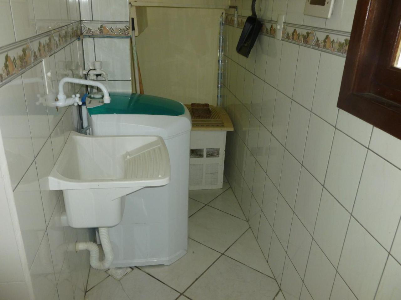 Apartamento 12 - Bombinhas - 200 Metros Da Praia Exteriér fotografie