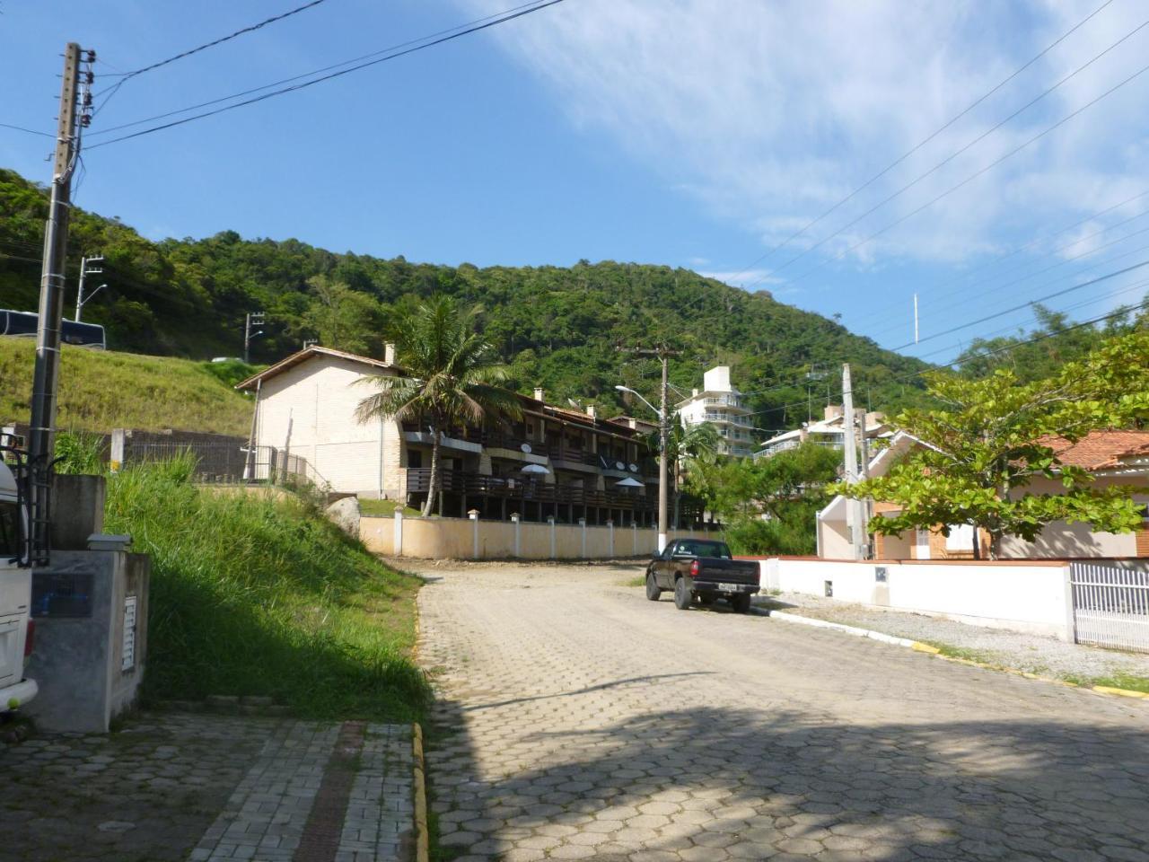 Apartamento 12 - Bombinhas - 200 Metros Da Praia Exteriér fotografie